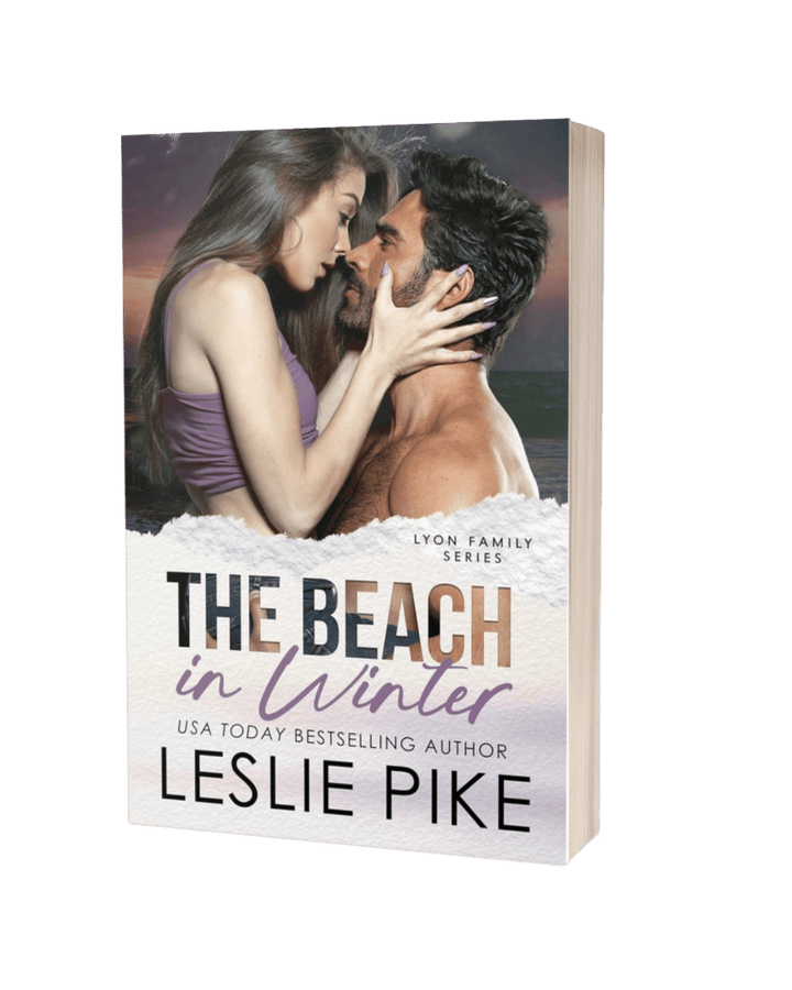 The Beach In Winter - Paperback